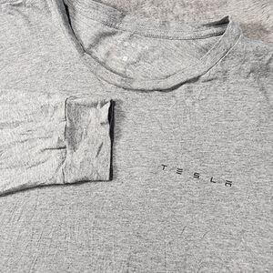 Tesla Brand Long Sleeve Tshirt Men's Medium Gray EV Electric Car Elon Musk